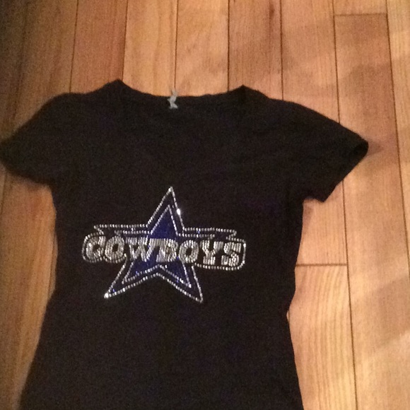NFL Tops - NFL cowboys shirt size small.